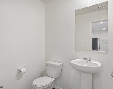 1689 Pamela Springs Lane - Photo Thumbnail 32