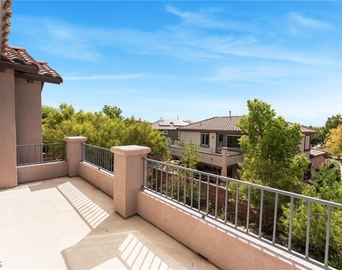 11577 Hadwen Lane - Photo Thumbnail 16