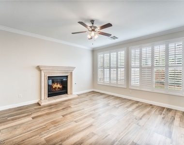 11577 Hadwen Lane - Photo Thumbnail 5