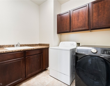 11577 Hadwen Lane - Photo Thumbnail 21