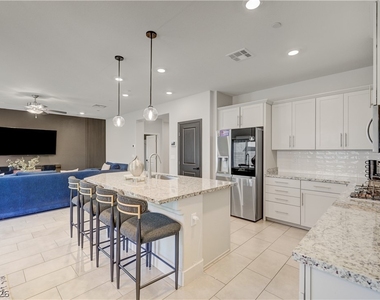 10760 Hickam Avenue - Photo Thumbnail 5