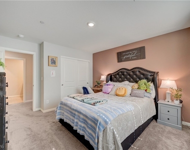 10760 Hickam Avenue - Photo Thumbnail 26