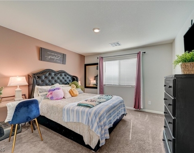 10760 Hickam Avenue - Photo Thumbnail 25