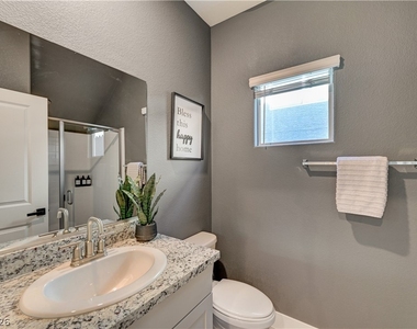 10760 Hickam Avenue - Photo Thumbnail 17