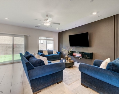 10760 Hickam Avenue - Photo Thumbnail 10