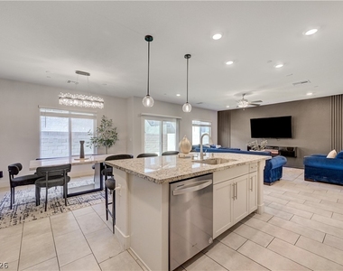 10760 Hickam Avenue - Photo Thumbnail 6