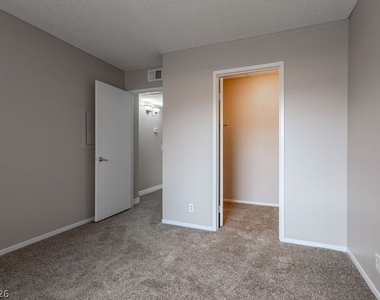 3151 Soaring Gulls Drive - Photo Thumbnail 5