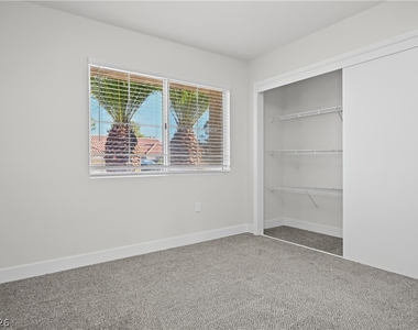 9009 Signal Terrace Drive - Photo Thumbnail 26