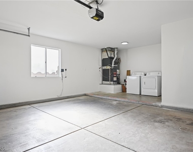9009 Signal Terrace Drive - Photo Thumbnail 21
