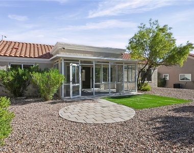 9009 Signal Terrace Drive - Photo Thumbnail 24