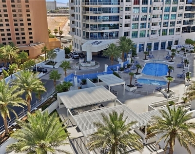 2700 Las Vegas Boulevard - Photo Thumbnail 21