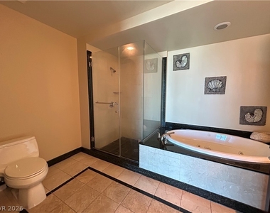2700 Las Vegas Boulevard - Photo Thumbnail 13