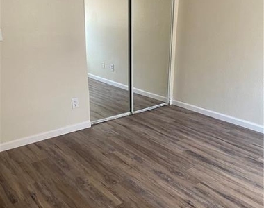 2750 S Durango Drive - Photo Thumbnail 25