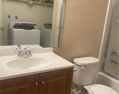 2750 S Durango Drive - Photo Thumbnail 21
