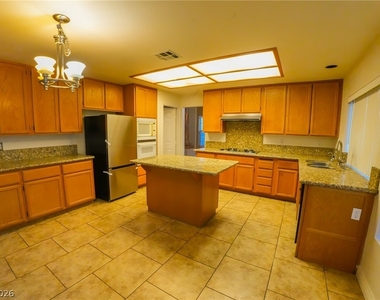 8407 Mount Nido Drive - Photo Thumbnail 5