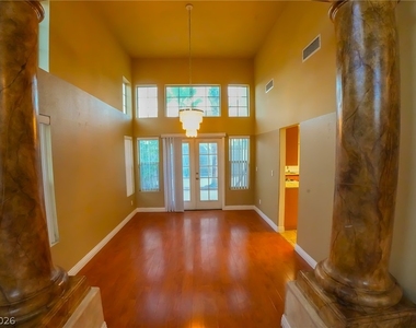 8407 Mount Nido Drive - Photo Thumbnail 4