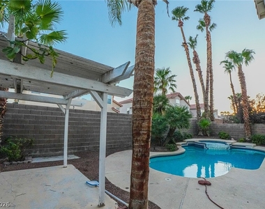 8407 Mount Nido Drive - Photo Thumbnail 10
