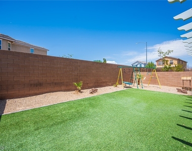 1069 Water Cove Street - Photo Thumbnail 6