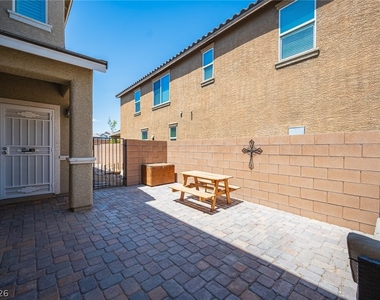 1069 Water Cove Street - Photo Thumbnail 3