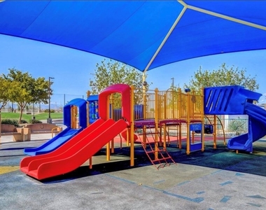 1069 Water Cove Street - Photo Thumbnail 65