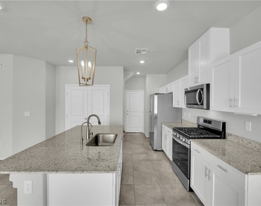 3752 Ramura Avenue - Photo Thumbnail 13