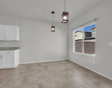 3752 Ramura Avenue - Photo Thumbnail 6