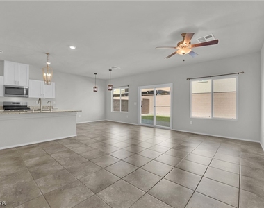 3752 Ramura Avenue - Photo Thumbnail 3