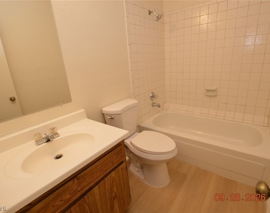 4300 N Lamont Street - Photo Thumbnail 8