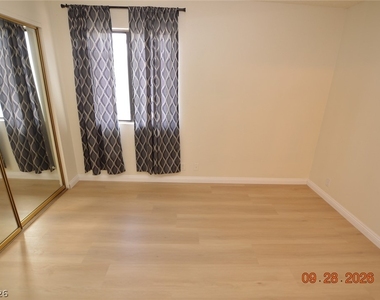 4300 N Lamont Street - Photo Thumbnail 5