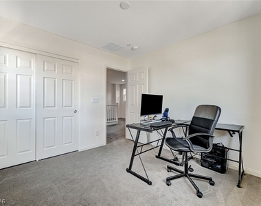 309 Andamento Place - Photo Thumbnail 23
