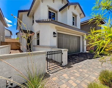 309 Andamento Place - Photo Thumbnail 2