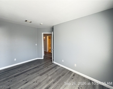 7520 Pacific Ridge Avenue - Photo Thumbnail 30