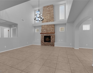 10503 Bella Camrosa Drive - Photo Thumbnail 5
