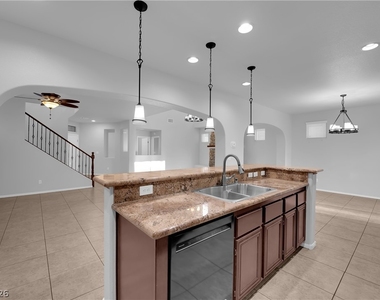 10503 Bella Camrosa Drive - Photo Thumbnail 9