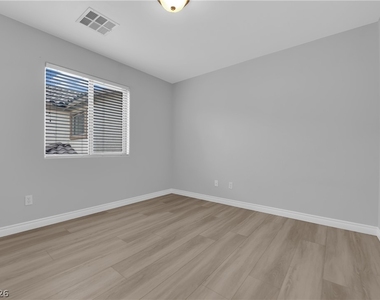 10503 Bella Camrosa Drive - Photo Thumbnail 33