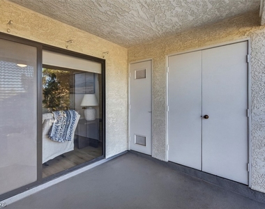 4724 Nara Vista Way - Photo Thumbnail 25