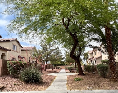 260 Lazy Posey Court - Photo Thumbnail 19