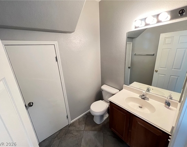 260 Lazy Posey Court - Photo Thumbnail 8