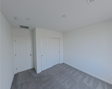 6547 Dove Point Place - Photo Thumbnail 7