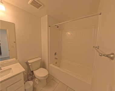 6547 Dove Point Place - Photo Thumbnail 15