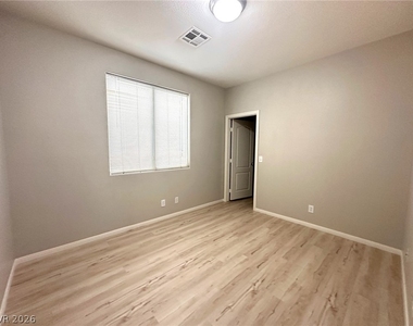 5007 Caprock Canyon Avenue - Photo Thumbnail 21