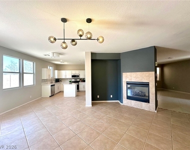 5007 Caprock Canyon Avenue - Photo Thumbnail 7