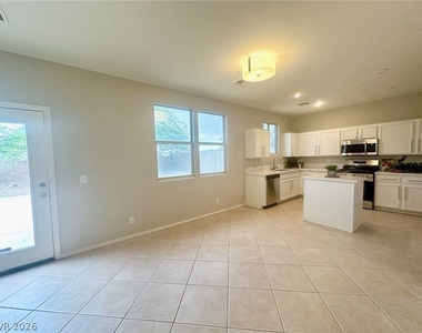 5007 Caprock Canyon Avenue - Photo Thumbnail 15