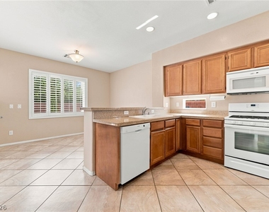 11436 Diveley Avenue - Photo Thumbnail 31