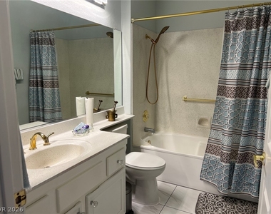 2833 Sungold Drive - Photo Thumbnail 16