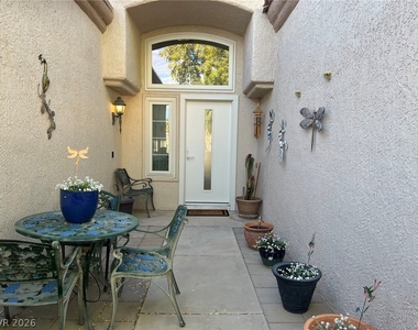 2833 Sungold Drive - Photo Thumbnail 1