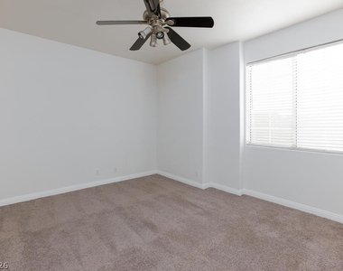 2246 Ramsgate Drive - Photo Thumbnail 22