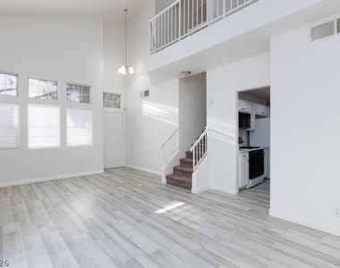 2246 Ramsgate Drive - Photo Thumbnail 10