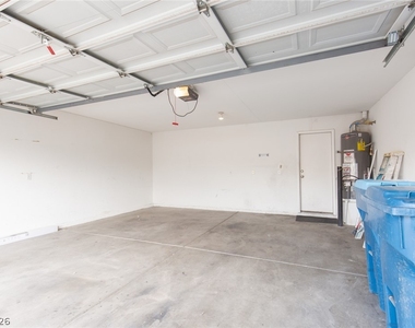 10272 Ghost Gum Street - Photo Thumbnail 19