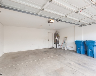 10272 Ghost Gum Street - Photo Thumbnail 18